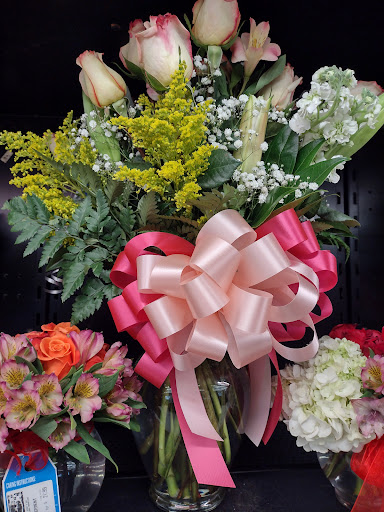 Grocery Store «Giant», reviews and photos, 1454 Chain Bridge Rd, McLean, VA 22101, USA