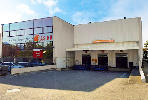 Magasin de meubles Basika Carros