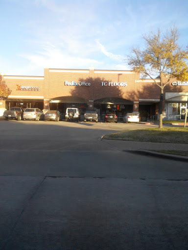 Print Shop «FedEx Office Print & Ship Center», reviews and photos, 240 N Denton Tap Rd #470, Coppell, TX 75019, USA