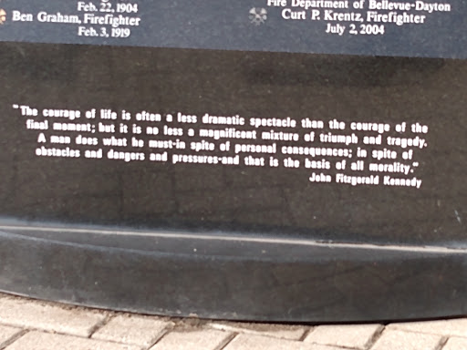 Tourist Attraction «World Peace Bell Center», reviews and photos, 425 York St, Newport, KY 41071, USA