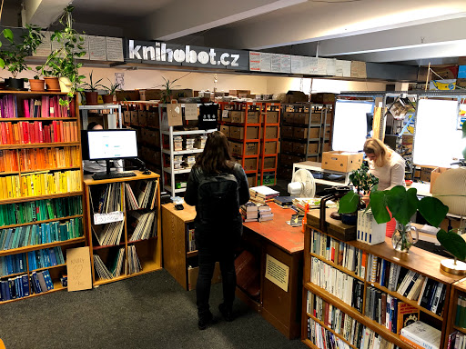 Bookstores open on Sundays Prague