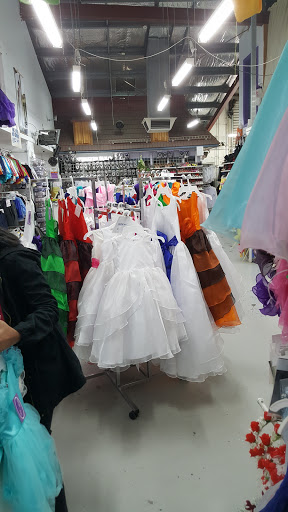 Stores to buy dresses Adelaide