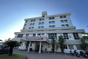 Sunrise Hospital, Kanhangad image