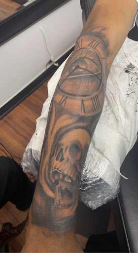 Tattoo Shop «Stuck On You Tattoos & Piercings», reviews and photos, 4102 Gus Thomasson Rd, Mesquite, TX 75150, USA