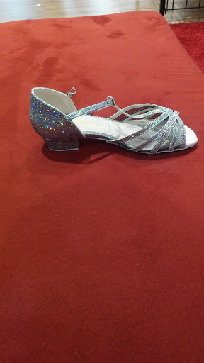 Dance Store «Very Fine Dance Shoes», reviews and photos, 10501 Valley Blvd, El Monte, CA 91731, USA