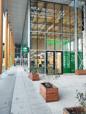 Carrefour City à Annemasse