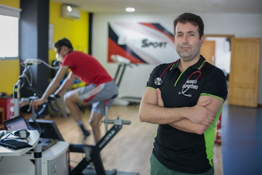 Dr. Peñafiel. Cardiologia general y cardiologo deportivo en Granada en Churriana de la Vega, Granada