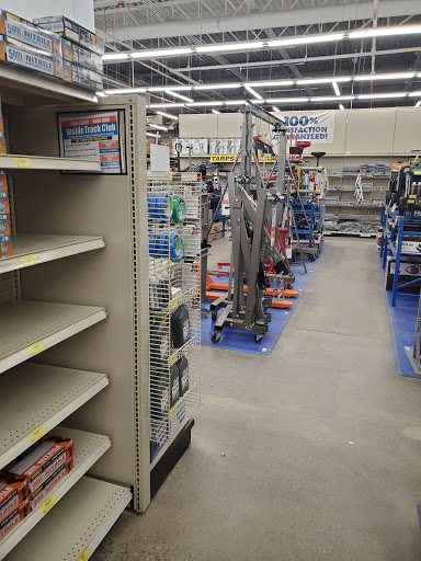 Hardware Store «Harbor Freight Tools», reviews and photos, 50 Springer Dr, Bangor, ME 04401, USA
