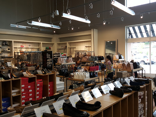 Shoe Store «DSW Designer Shoe Warehouse», reviews and photos, 10060 Reisterstown Rd, Owings Mills, MD 21117, USA