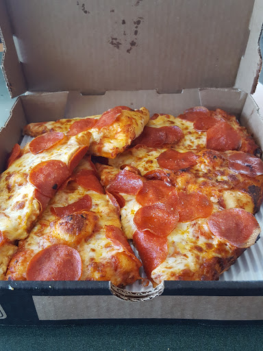 Pizza Restaurant «Round Table Pizza», reviews and photos, 1975 Main St, Watsonville, CA 95076, USA