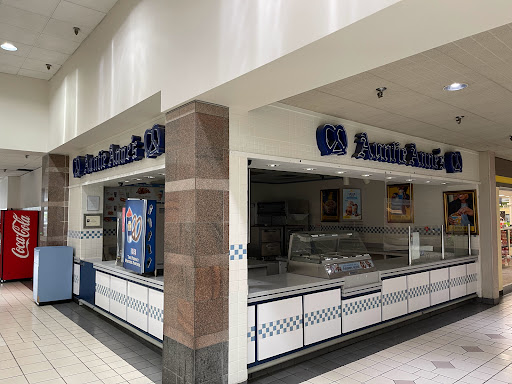 Shopping Mall «Colonial Park Mall», reviews and photos, 4600 Jonestown Rd, Harrisburg, PA 17109, USA