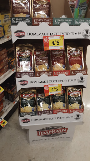 Supermarket «Super Stop & Shop», reviews and photos, 180 Danbury Rd, New Milford, CT 06776, USA