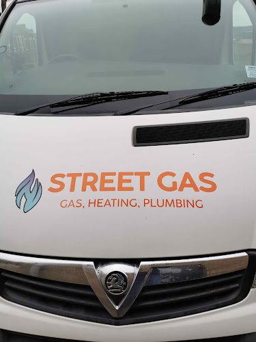 Street Gas -Boiler Installation, Services, Repair, Cooker, Range, Hob Fitted, Cp12, Radiator Install, All Gas Work Undertaken - Newcastle upon Tyne