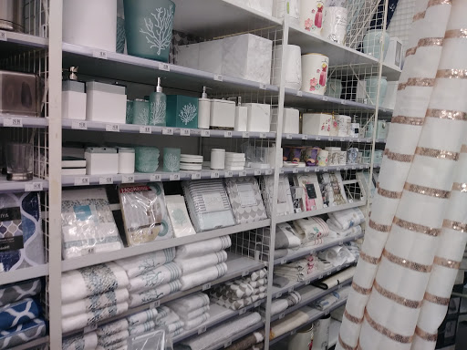 Department Store «Bed Bath & Beyond», reviews and photos, 7497 N Blackstone Ave, Fresno, CA 93720, USA