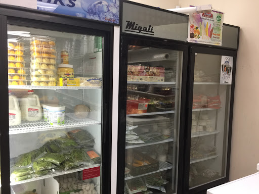 Indian Grocery Store «Nepali Store Cincinnatti Ohio», reviews and photos, 3091 W Galbraith Rd, Cincinnati, OH 45239, USA