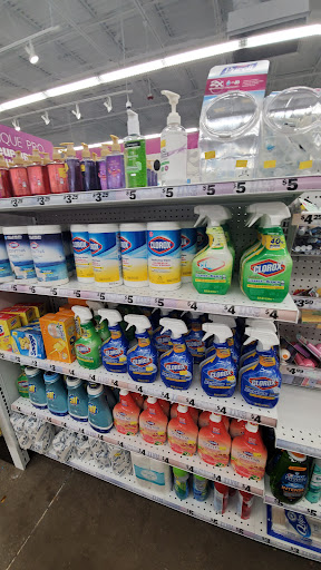 Variety Store «Five Below», reviews and photos, 1776 E Jefferson St, Rockville, MD 20850, USA