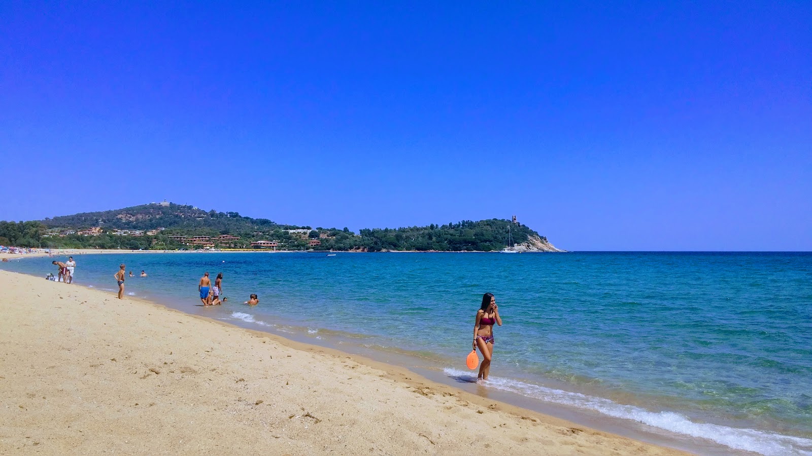 Spiaggia di Basaura'in fotoğrafı imkanlar alanı