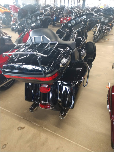 Motorcycle Dealer «American Motorcycle Trading Company», reviews and photos, 2925 E Division St, Arlington, TX 76011, USA