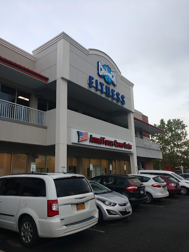 Health Club «Crunch - Staten Island», reviews and photos, 364 Bay St, Staten Island, NY 10301, USA