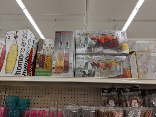 Home Goods Store «Tuesday Morning», reviews and photos, 653 156th Ave NE, Bellevue, WA 98007, USA