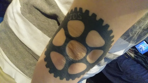 Tattoo Shop «All American Tattoo», reviews and photos, 1742 Center St NE #1748, Salem, OR 97301, USA