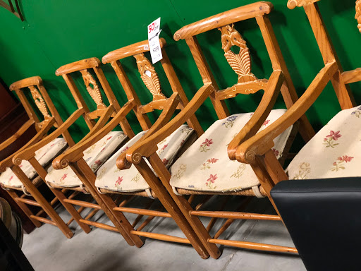 Furniture Store «Furniture On Consignment», reviews and photos, 4506 E 13th St N, Wichita, KS 67208, USA