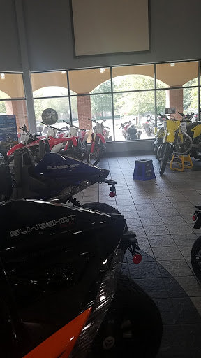Motorcycle Dealer «Freedom Powersports Canton», reviews and photos, 645 Riverstone Pkwy, Canton, GA 30114, USA