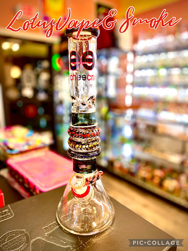 Tobacco Shop «Lotus Smoke Shop», reviews and photos, 4396 Tamiami Trail N, Naples, FL 34103, USA