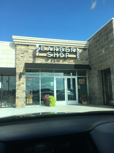 Barber Shop «Brentwood Barber Shop», reviews and photos, 2650 S Glenstone Ave, Springfield, MO 65804, USA