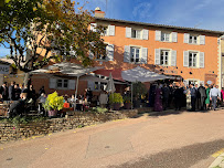 Photos du propriétaire du Restaurant Le Petit Bourg à Pommiers - n°5