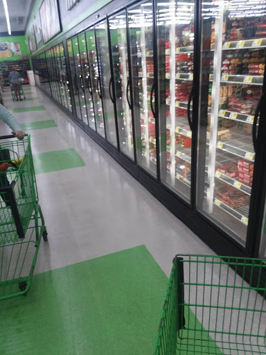 Discount Store «Dollar General Market», reviews and photos, 237 E McCauley Dr, Uhrichsville, OH 44683, USA