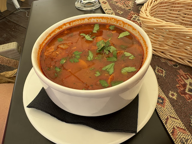 Restauracja Muzealna Ormiańskie Piwnice by null