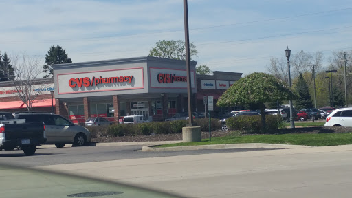 CVS, 100 W West Maple Rd, Walled Lake, MI 48390, USA, 