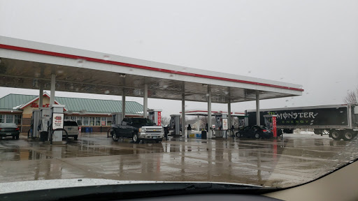 Convenience Store «Kwik Trip #330», reviews and photos, 104 Aspen Ln N, Belle Plaine, MN 56011, USA
