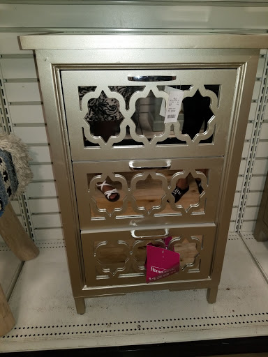 Department Store «HomeGoods», reviews and photos, 1991 Sproul Rd #32, Broomall, PA 19008, USA