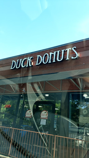Donut Shop «Duck Donuts», reviews and photos, 100 Wrenn Dr #101, Cary, NC 27511, USA
