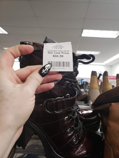 Clothing Store «Burlington Coat Factory», reviews and photos, 600 Northtown Dr, Blaine, MN 55434, USA