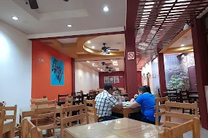 Castillos Buffet image