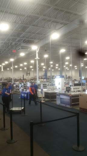 Electronics Store «Best Buy», reviews and photos, 1851 Sunrise Hwy, Bay Shore, NY 11706, USA