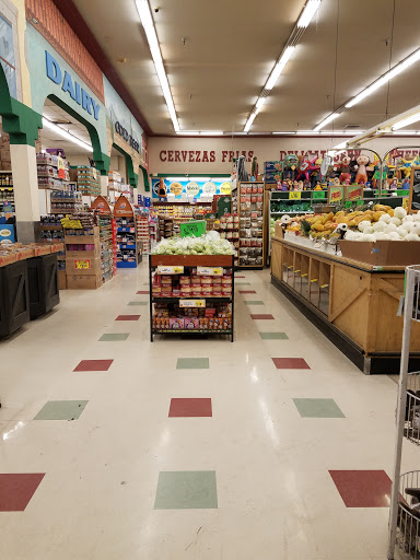 Grocery Store «Top Valu Market», reviews and photos, 4831 Whittier Blvd, Los Angeles, CA 90022, USA