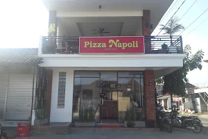 Pizza Napoli image