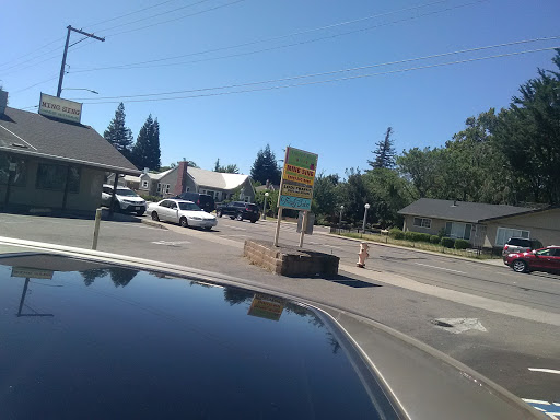 Laundromat «Spin Cycle Laundry Lounge», reviews and photos, 820 W Lodi Ave, Lodi, CA 95240, USA