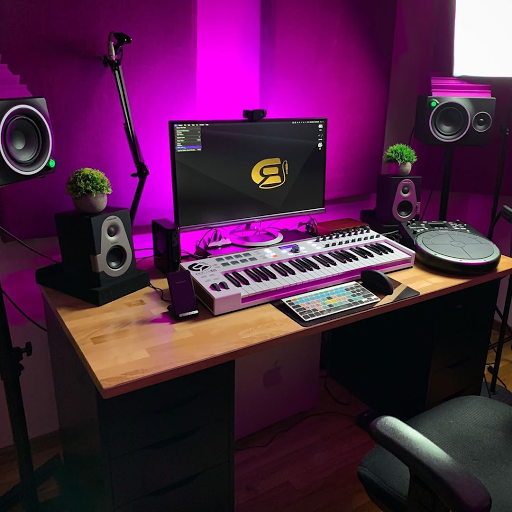 Elisha Record Studio