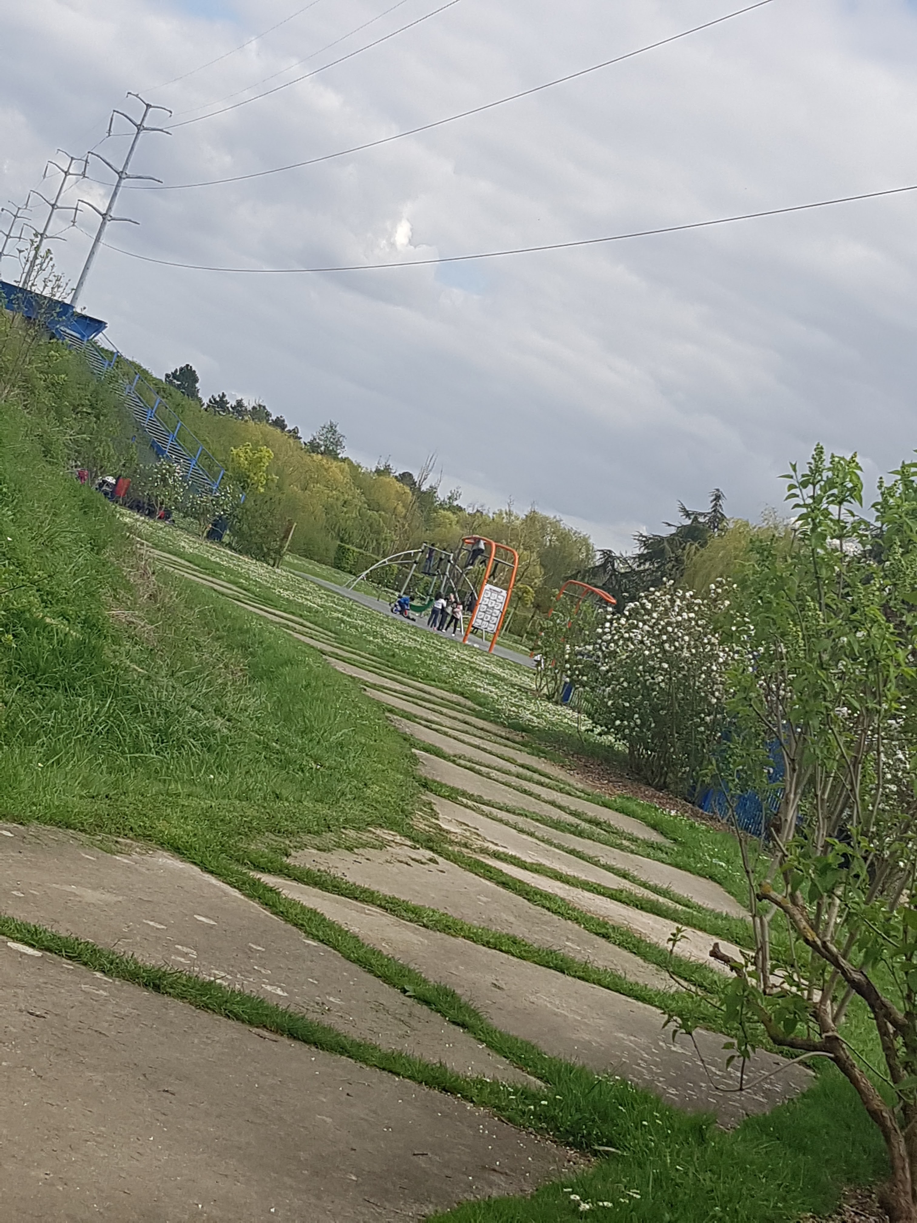 Photo n° 30 de l'avis de Mériame. fait le 16/04/2018 à 15:22