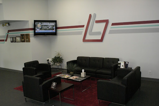 Auto Body Shop «Da-Les Auto Body Shop», reviews and photos, 728 San Aleso Ave, Sunnyvale, CA 94085, USA