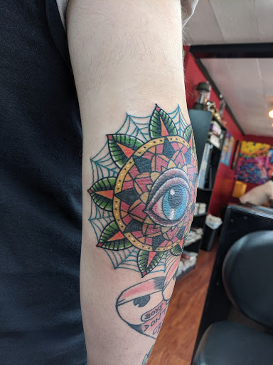 Tattoo and Piercing Shop «Heart & Soul», reviews and photos, 766 Plumas St, Yuba City, CA 95991, USA