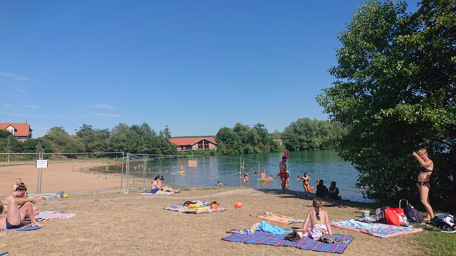 Foto di Spiaggia Honisch area servizi