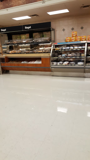 Department Store «Target», reviews and photos, 3885 E Main St, St Charles, IL 60174, USA