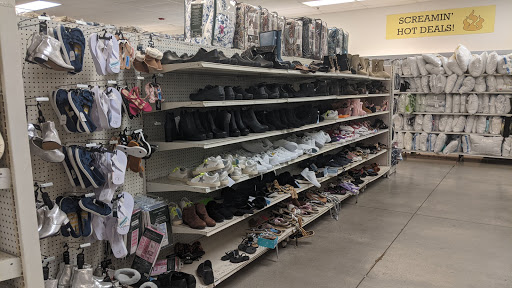 Discount Store «Bargain Hunt», reviews and photos, 30 Orchard Park Dr, Greenville, SC 29615, USA