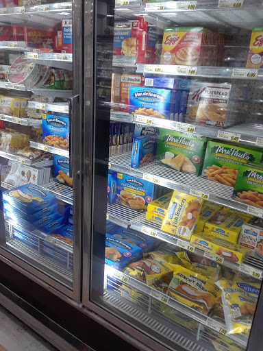 Grocery Store «Atlas Market», reviews and photos, 2645 W Davison, Detroit, MI 48238, USA